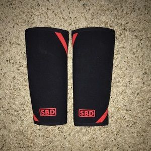 SBD knee sleeves